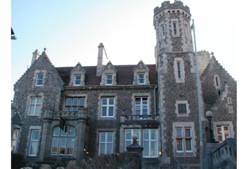 Purbeck House Hotel & Louisa Lodge