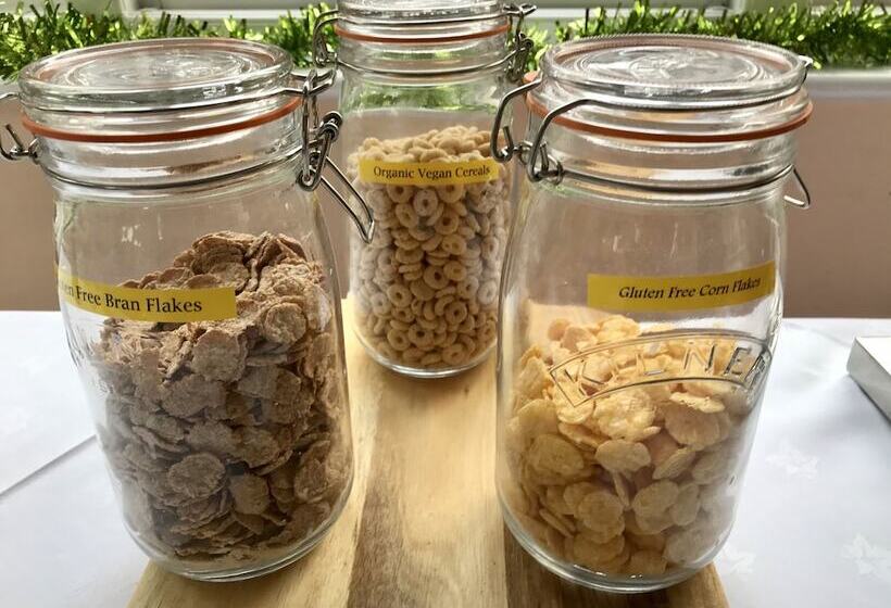 Purbeck House Hotel & Louisa Lodge