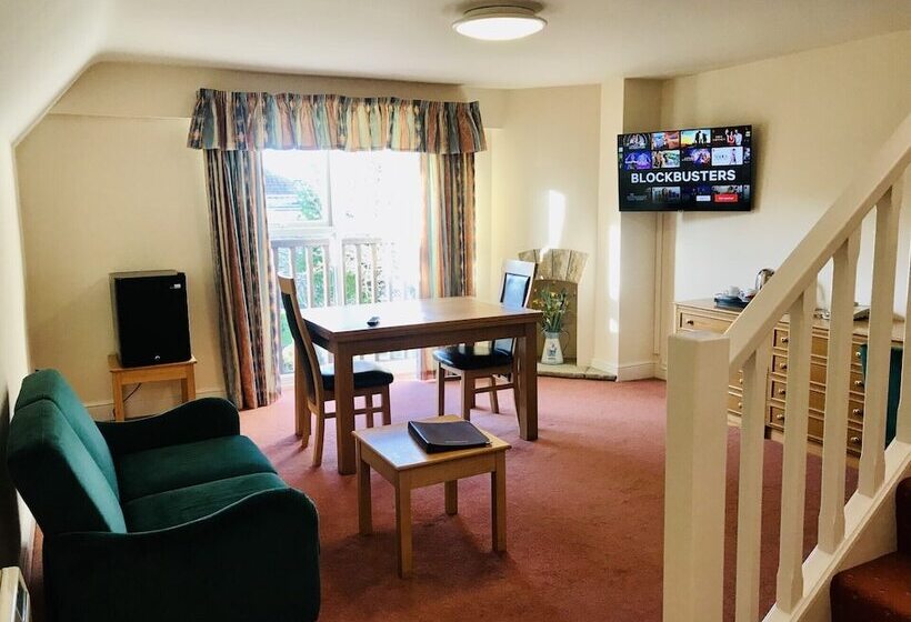 Purbeck House Hotel & Louisa Lodge