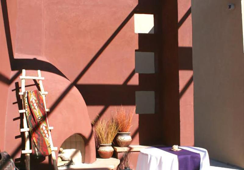 منتجع Ohkay Hotel Casino