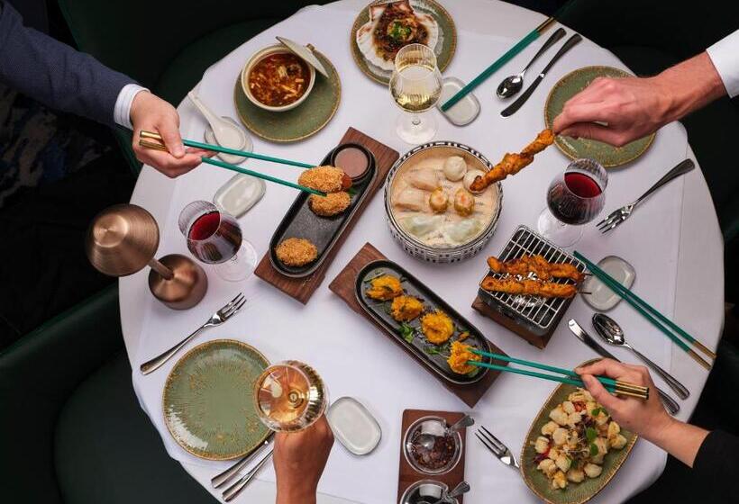 The Bailey S Hotel London Kensington