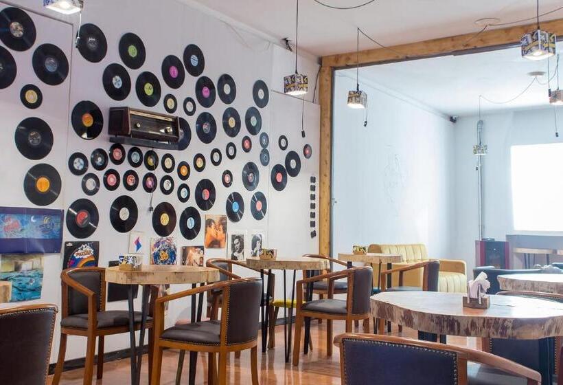 민박 Feel At Home Guest House