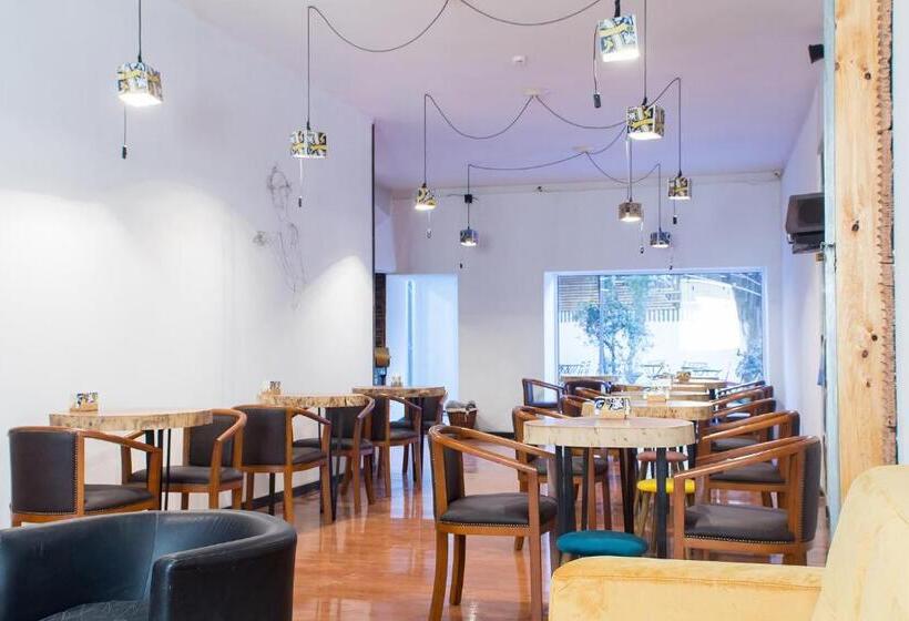 민박 Feel At Home Guest House