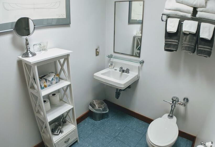 مبيت وإفطار Sherman Inn