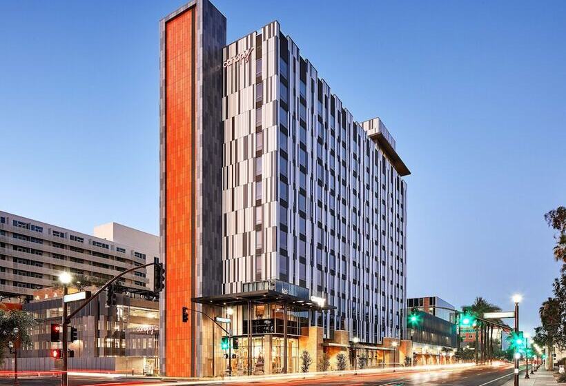 هتل Canopy By Hilton Tempe Downtown