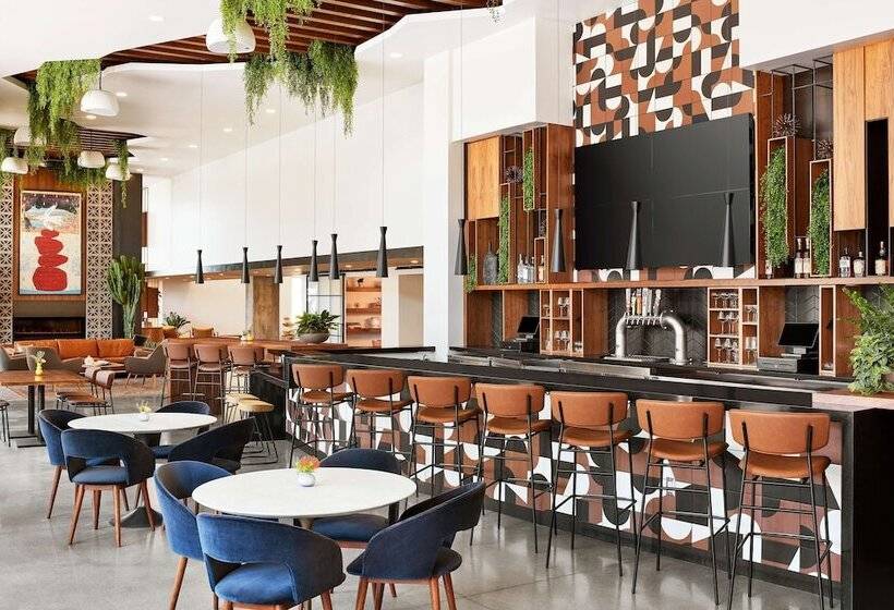 هتل Canopy By Hilton Tempe Downtown