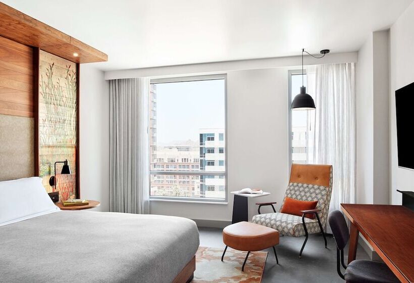 هتل Canopy By Hilton Tempe Downtown