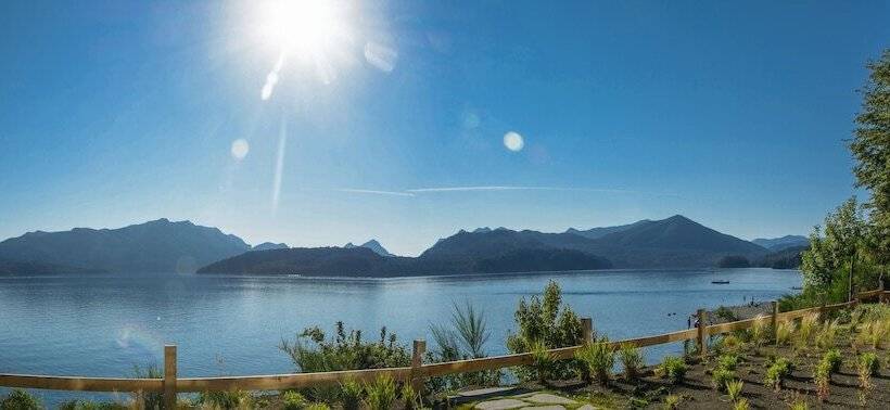 בית מלון כפרי Correntoso Townhouses