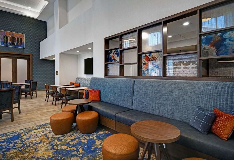 فندق Hampton Inn Midland South