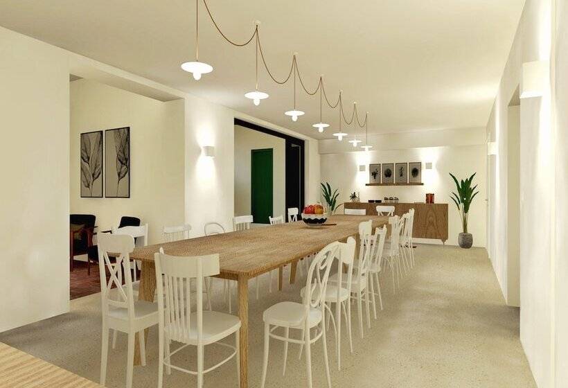 בית מלון כפרי L Ostalas