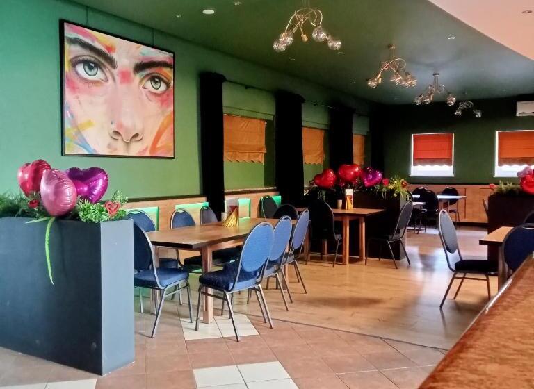 בית מלון כפרי Miodowy