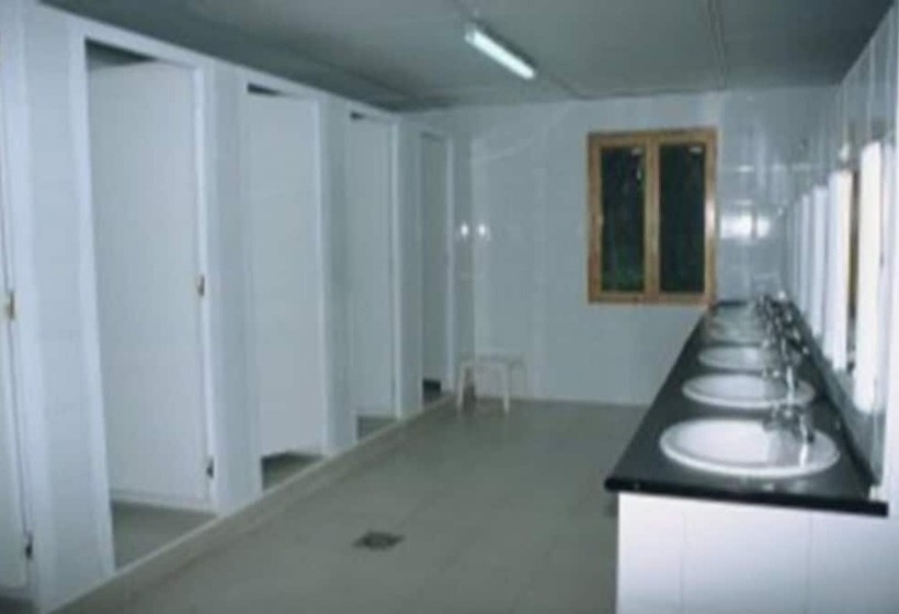 Отель Pirineos Cien Lagos