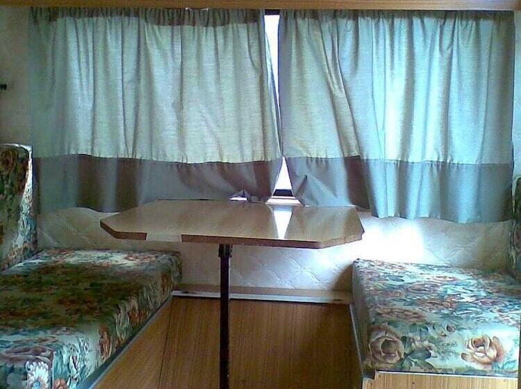 Отель Pirineos Cien Lagos