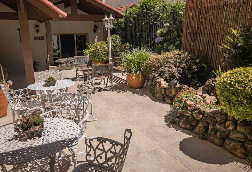 호텔 Pousada Serrana