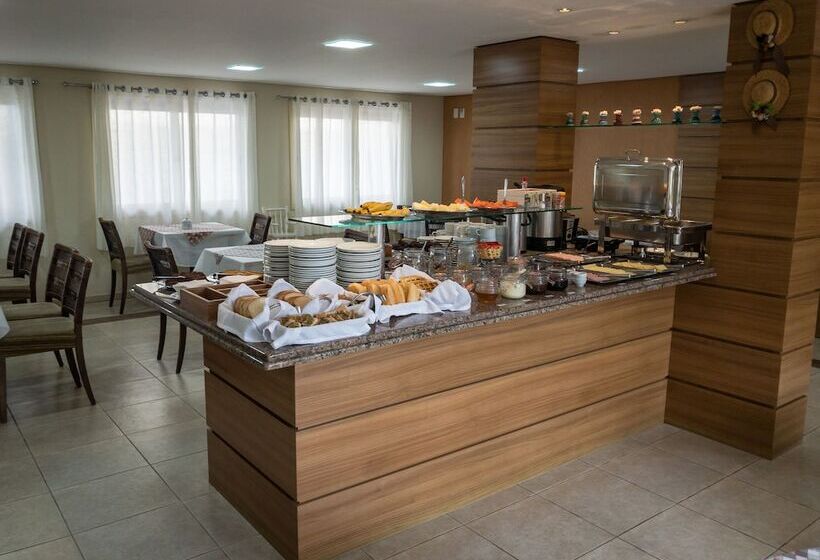 호텔 Pousada Serrana