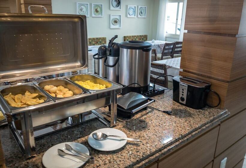 호텔 Pousada Serrana