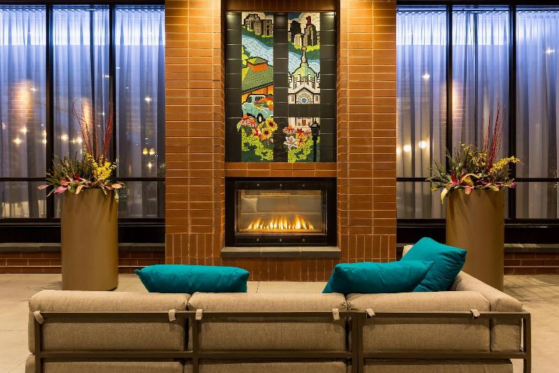 هتل Springhill Suites St. Paul Downtown