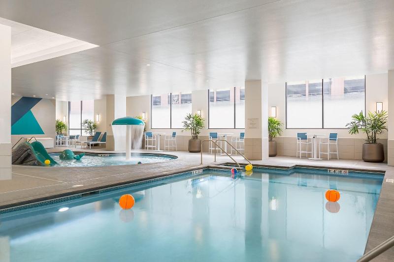 Отель Springhill Suites St. Paul Downtown