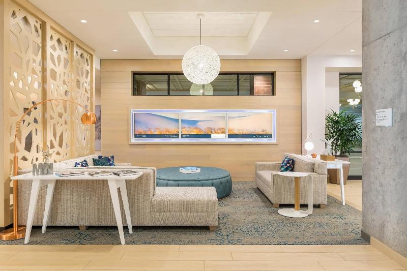 Отель Springhill Suites St. Paul Downtown