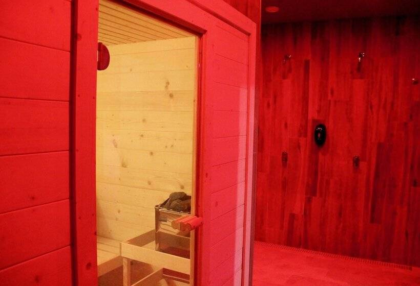 هتل Villa 3 Caparica   Lisbon Gay Beach Resort