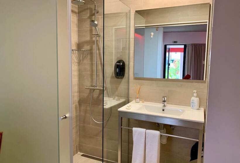 호텔 Villa 3 Caparica   Lisbon Gay Beach Resort