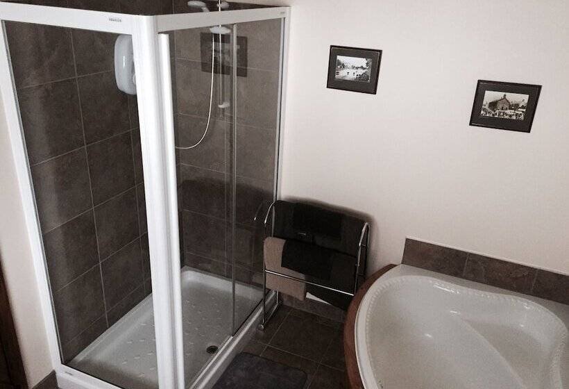 Impeccable 2 Bed Cottage Near Betws Y Coed