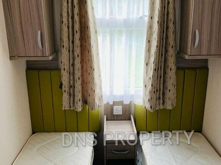 Luxury Caravan Only 10 Mins From The Beach