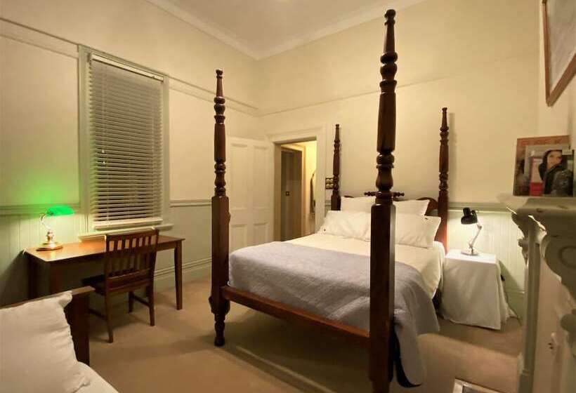 بنسيون Blayney House