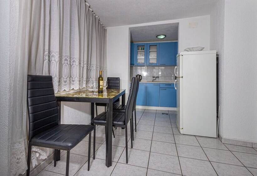 膳宿费 Guest House Gabrijela