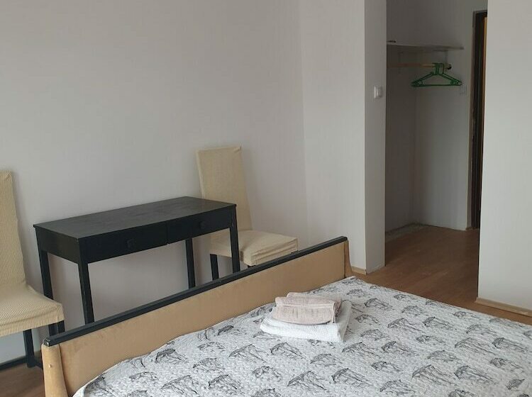 פנסיון Guest House Stić