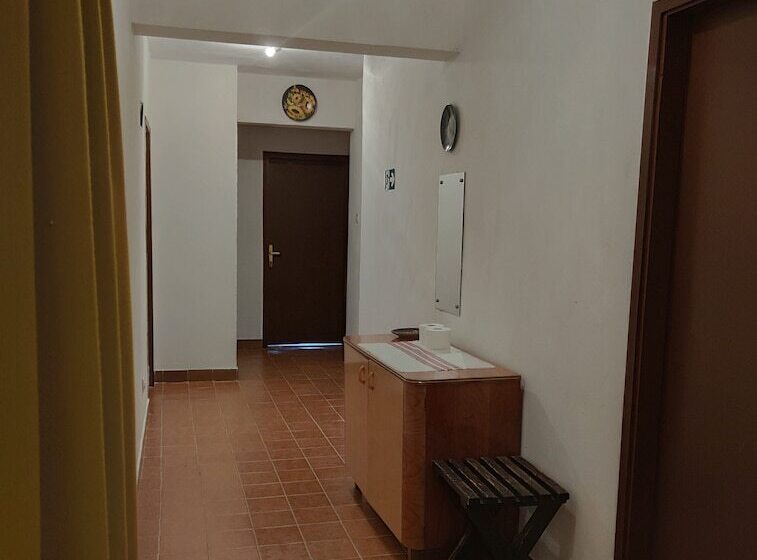 פנסיון Guest House Stić