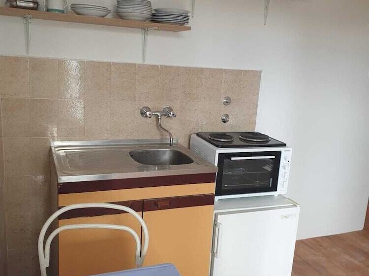 פנסיון Guest House Stić