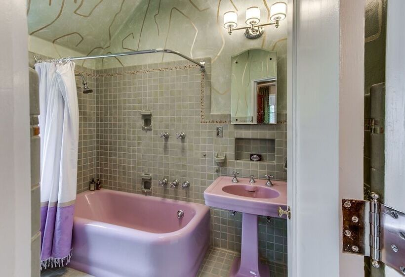 膳宿费 Julian Price House