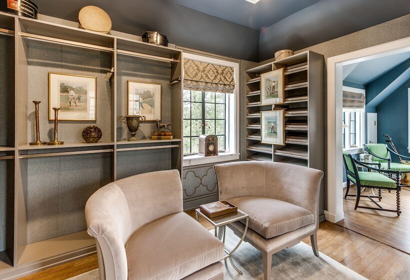 膳宿费 Julian Price House