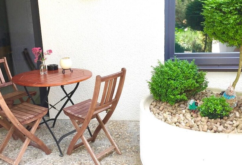 ペンション Oppenheim Lofts