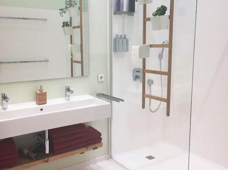 ペンション Oppenheim Lofts