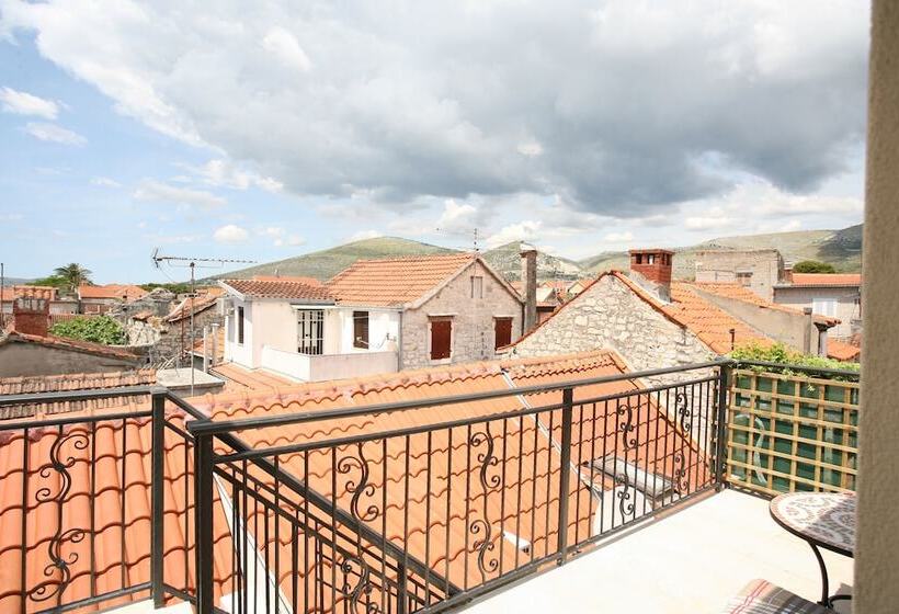 پانسیون Rooms Beljan