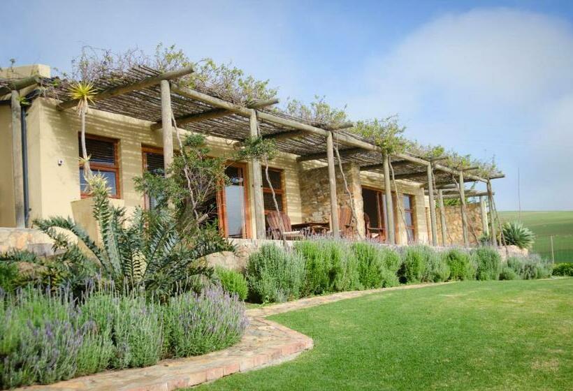 פנסיון Rouxwil Country House