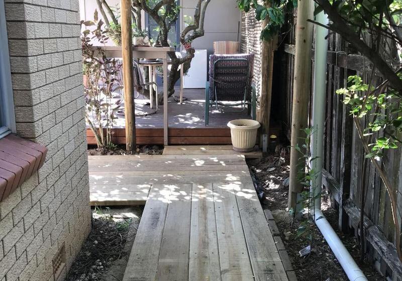 Пансион Xyl Pets Friendly Seaside Boutique Guesthouse