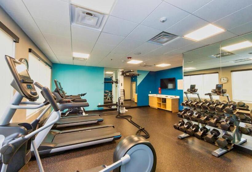 Avid Hotels Denver Airport Area, An Ihg