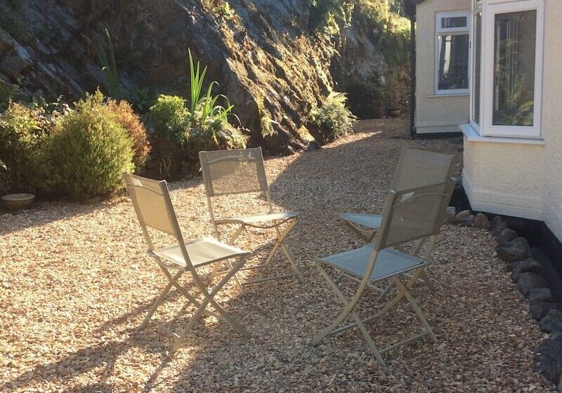 צימר Borthwenbnb