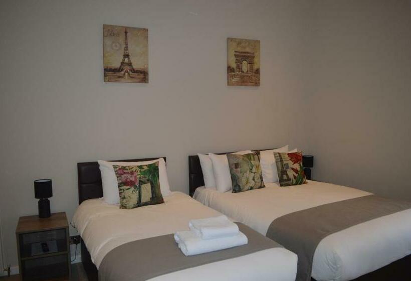 Bed and Breakfast Jewel Guest House