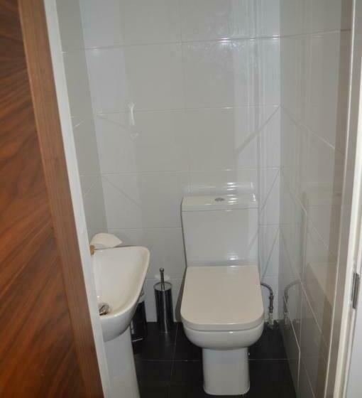 Bed and Breakfast Jewel Guest House