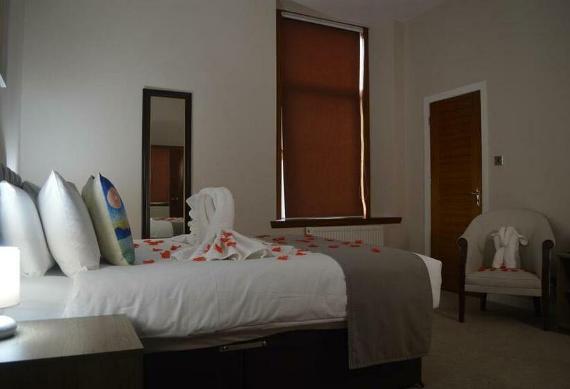 Bed and Breakfast Jewel Guest House