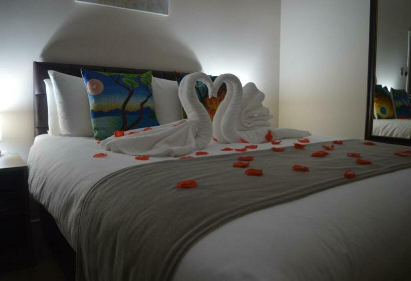 Bed and Breakfast Jewel Guest House