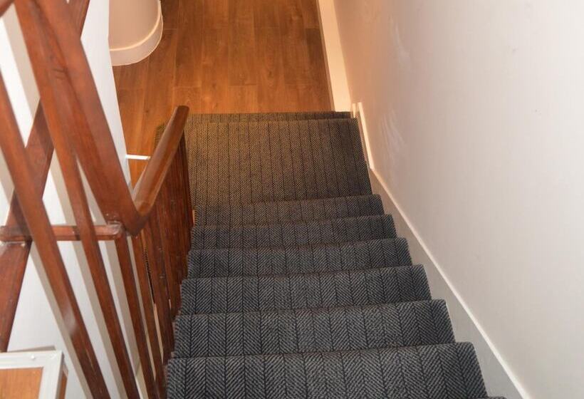 住宿加早餐  Jewel Guest House