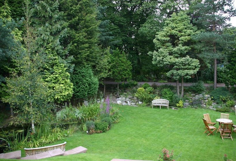 ベッドアンドブレックファースト Mere Brook House