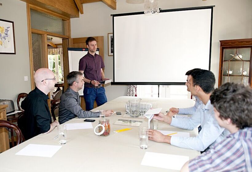 ベッドアンドブレックファースト Mere Brook House