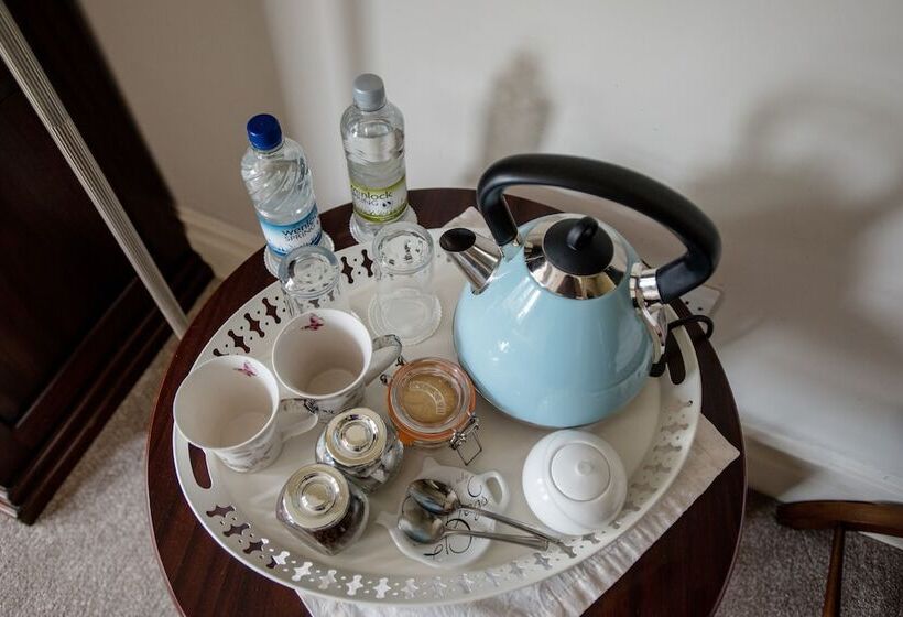 ベッドアンドブレックファースト Mere Brook House