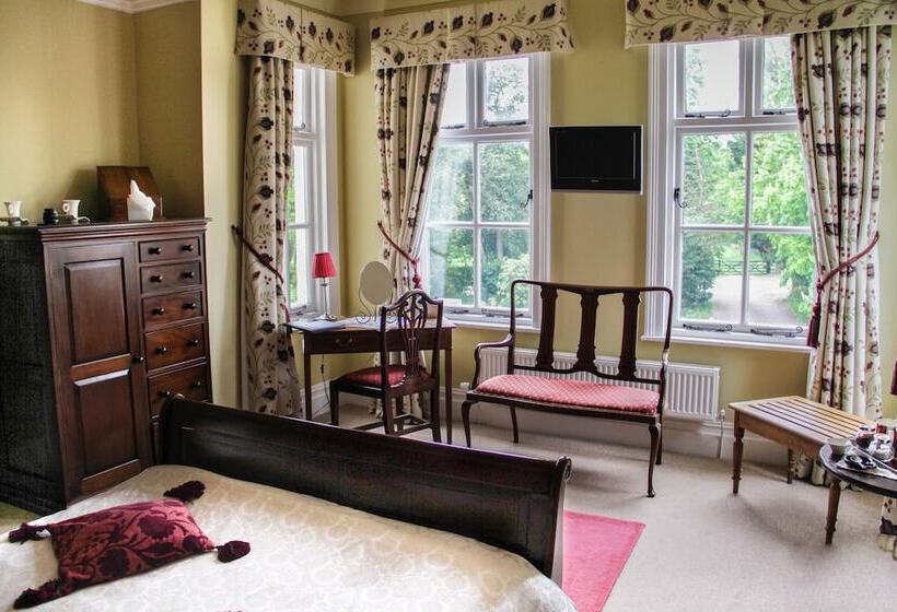 ベッドアンドブレックファースト Mere Brook House